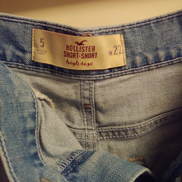 High waisted jeans shorts - Picture 2 of 3